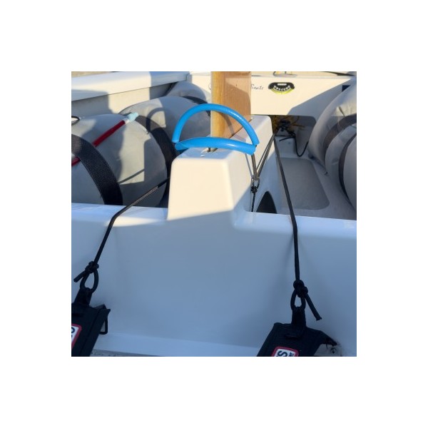 Optimist daggerboard bungy with handle